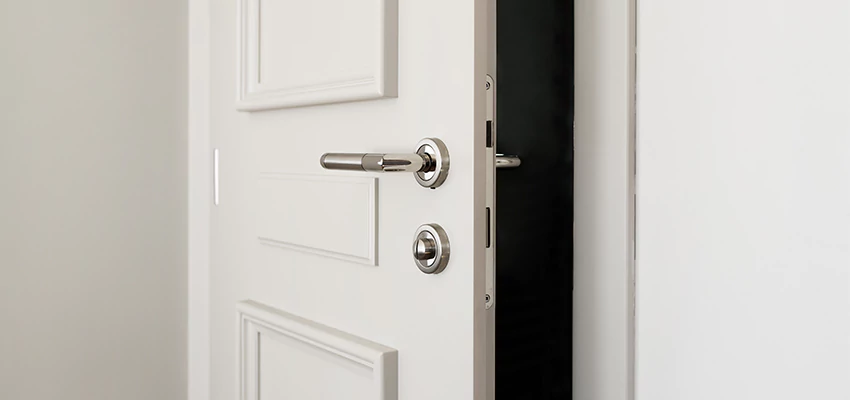 Folding Bathroom Door With Lock Solutions in Gonzales, CA